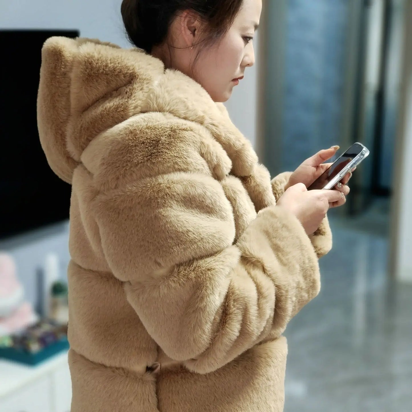 Women Luxury Faux Fur Coat Cropped Fluffy Jackets